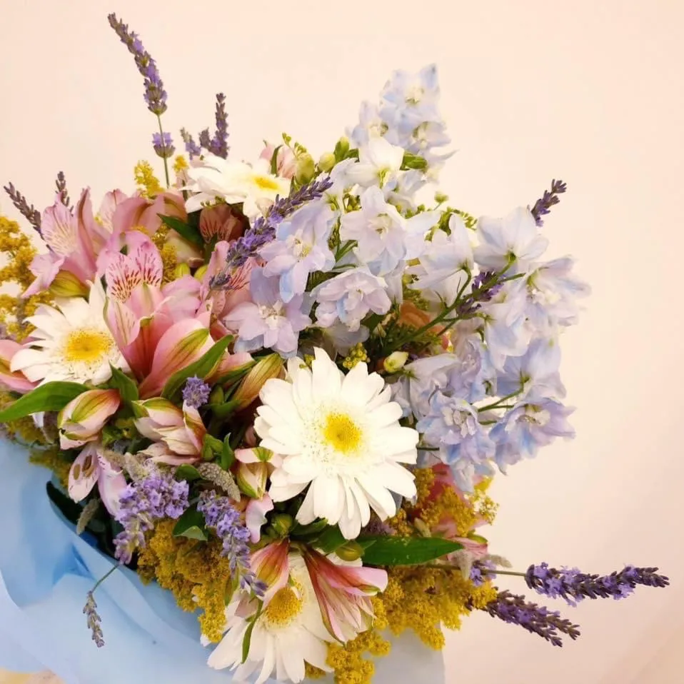 Цвете от бутик „Талисман“. Фото: © Личен архив на Десислава Краваева