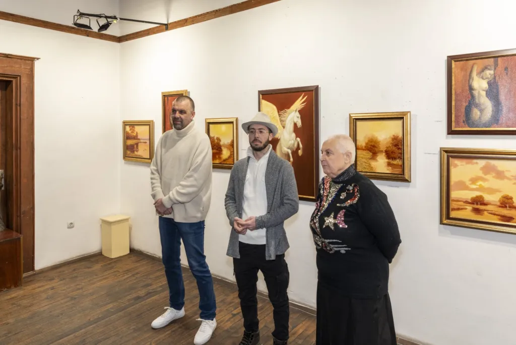 Костадин Жиков заедно със Сим Алексиев и Краси Алексиева. Фото: Благовест Попов