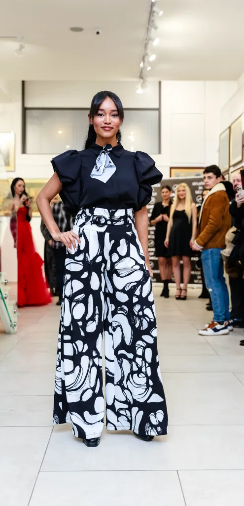 Стефани Обадяру с тоалет на Лиляна Петрова – Лулу. Фото: Академия за мода / Петър Станев