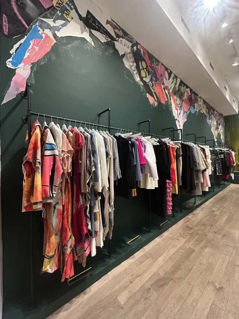 Бутикът, в който се предлагат тоалетите на Аксел Харди в Ню Йорк. Фото:  Архив на Аксел Харди