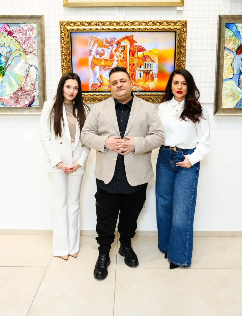 Симона Кацарска, Вили Николов и Марина Петканска. Фото: Алма комуникация / Петър Станев