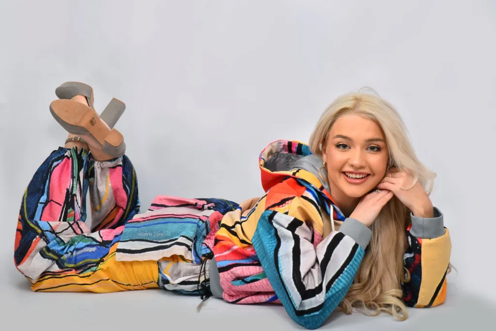 Аутфит от колекцията на Аксел Харди за пролет 2025. Модел: Зари Баждарова – Мис Търновград
Фото: Нено Вълковски