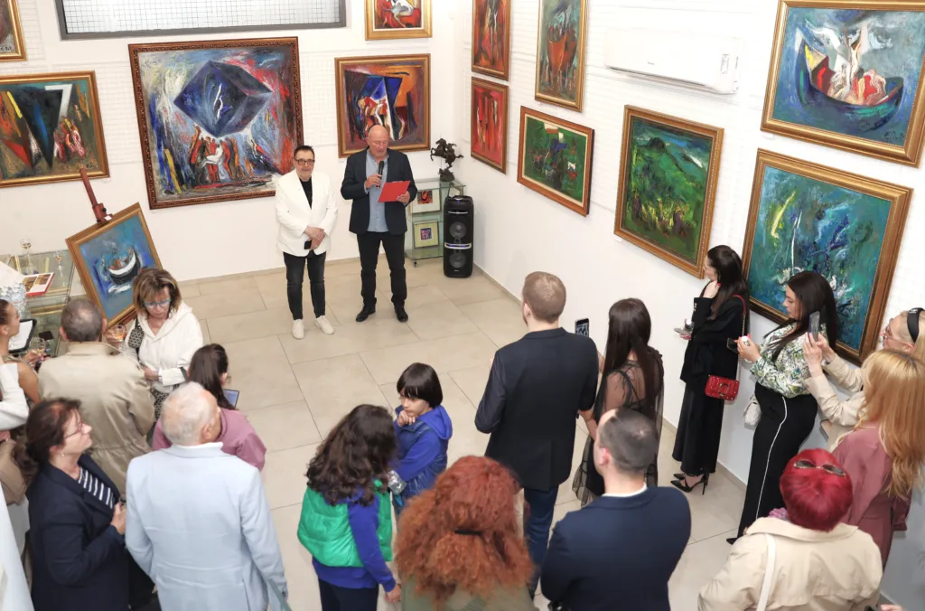 Проф. Любомир Стойков и Васил Банов. Фото: Алма комуникация / Петър Станев