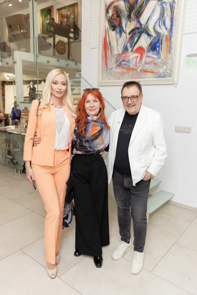 Мадлена Иванова, Лиляна Петрова – Лулу и проф. Любомир Стойков. Фото: Алма комуникация / Петър Станев