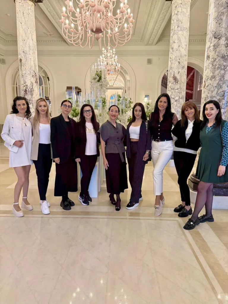 2ffc79a0-1bb6-4a9c-8705-456d9b958082