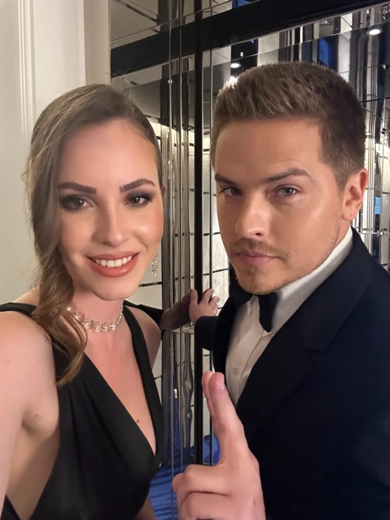 Ивет Бианки заедно с актьора Дилън Спраус.
Фото: Архив на Ивет Бианки