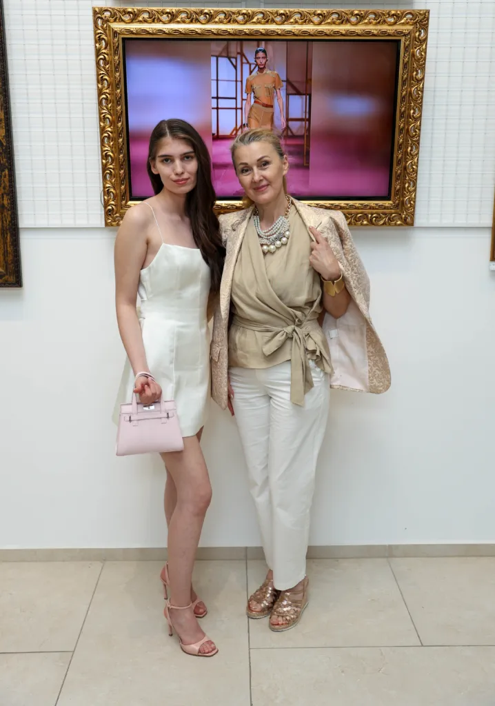 Габриела Димова и Фани Албайрак. Фото: Академия за мода / Петър Станев