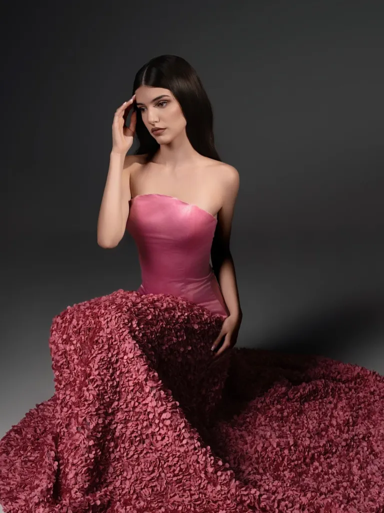 Модел - Стиляна Аспарухова; коса и грим - Bedroom Beauty Studio. Фото: Диан Иванов