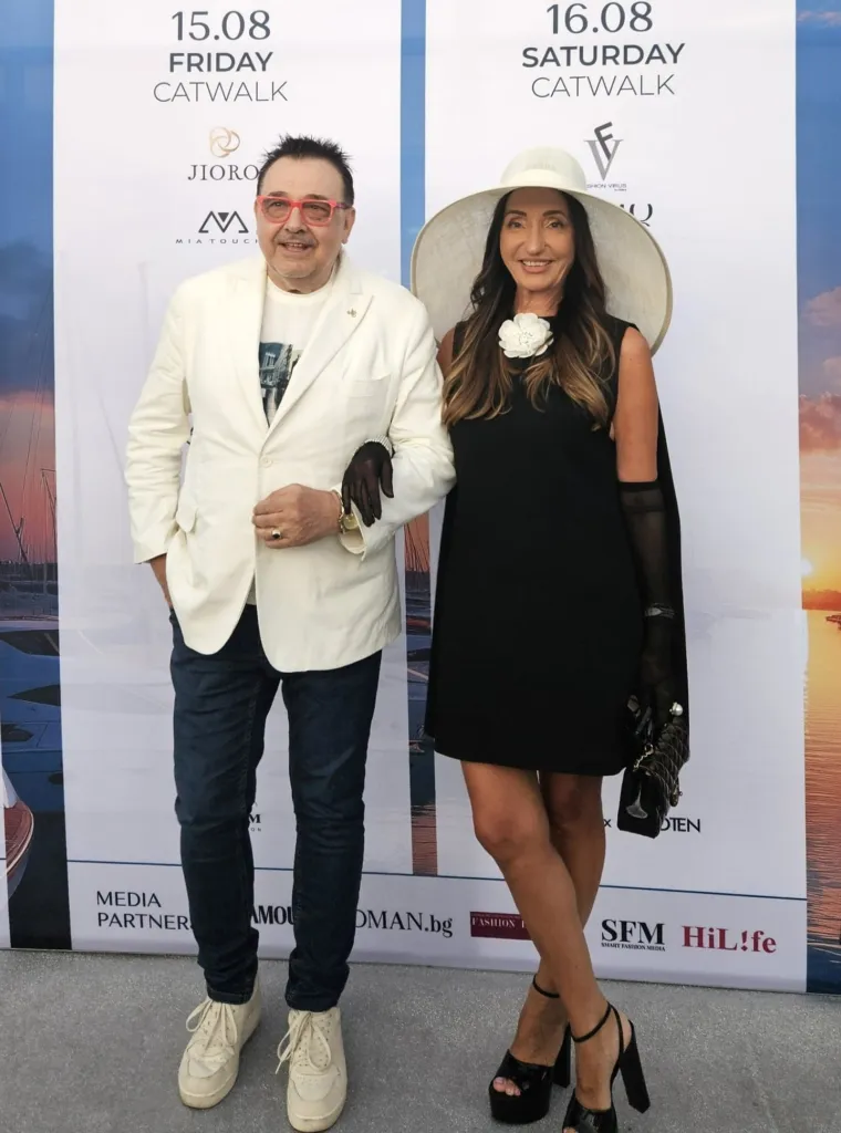 4f3dc63b-1ea0-4df0-88b2-b390adad0258