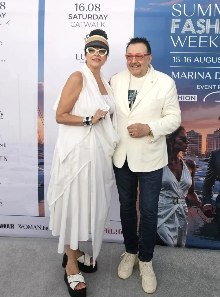 d3f71af8-71bb-4944-84e2-3c10437725cc