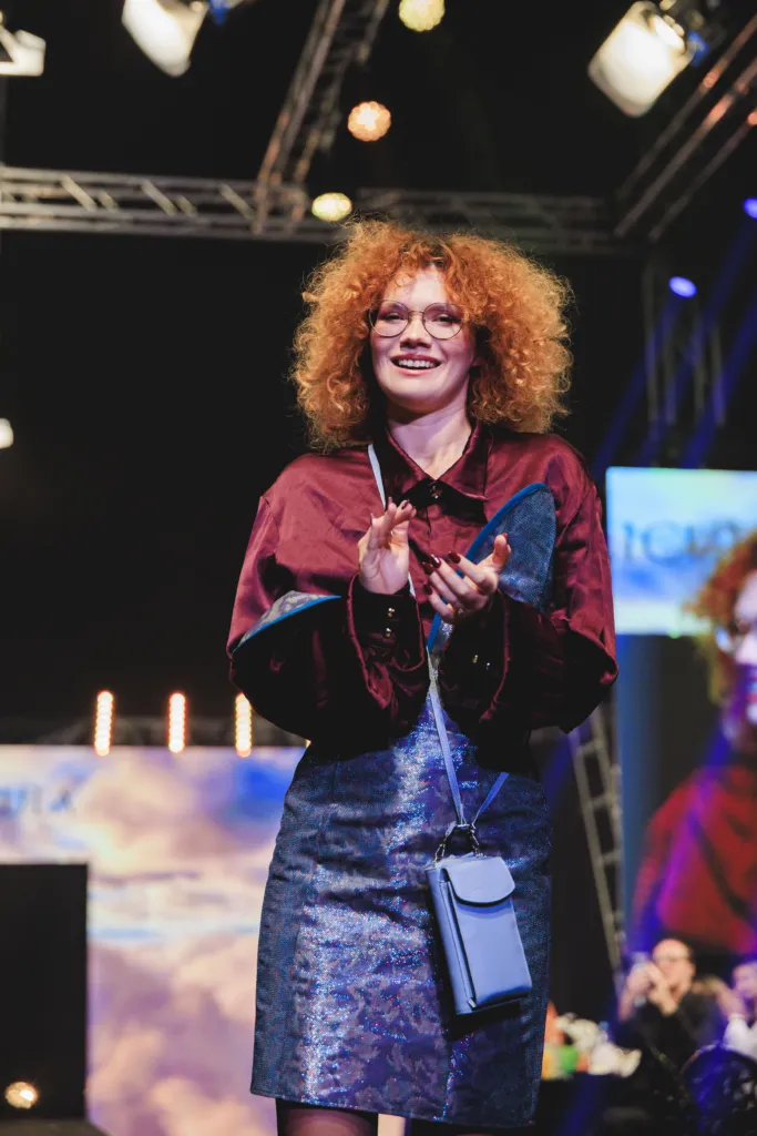 2025-09-27 - CFR4 - 64