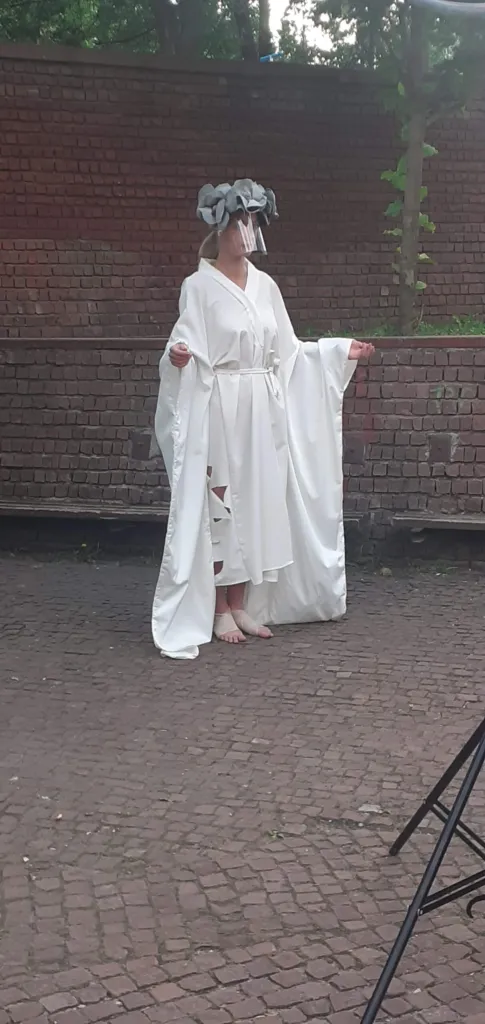 Тоалети, създадени от Иванина Иванова. Фото: Личен архив на Иванина Иванова