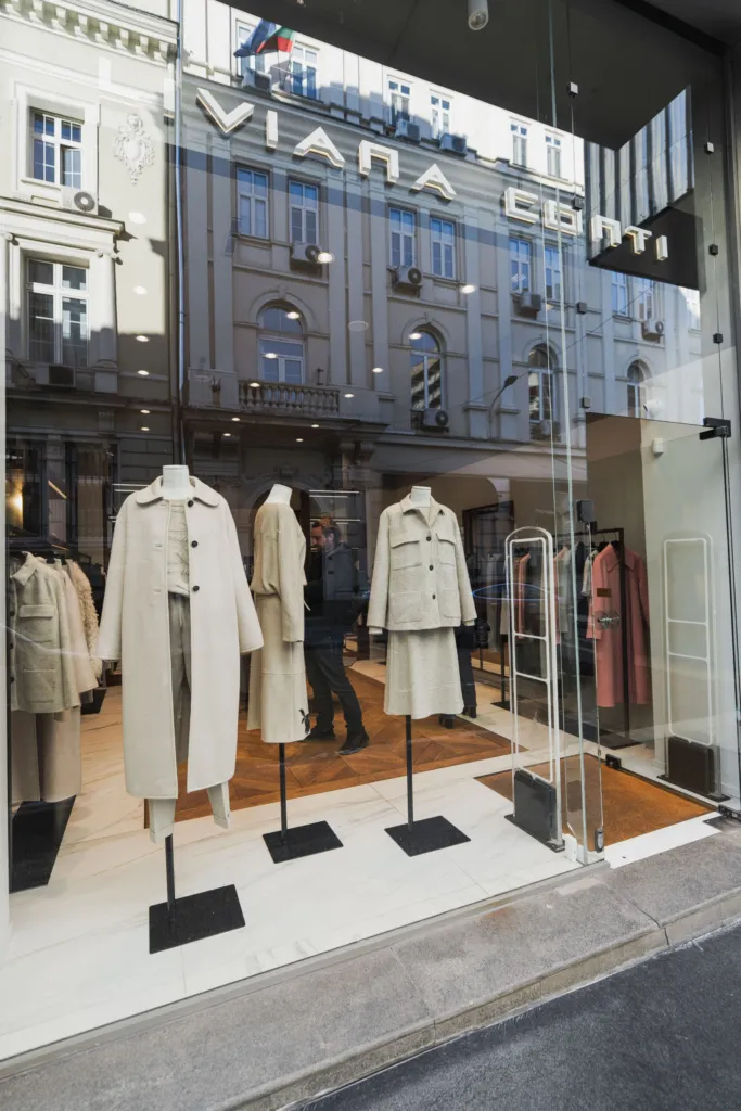 03-IMG_web-0003-scaled