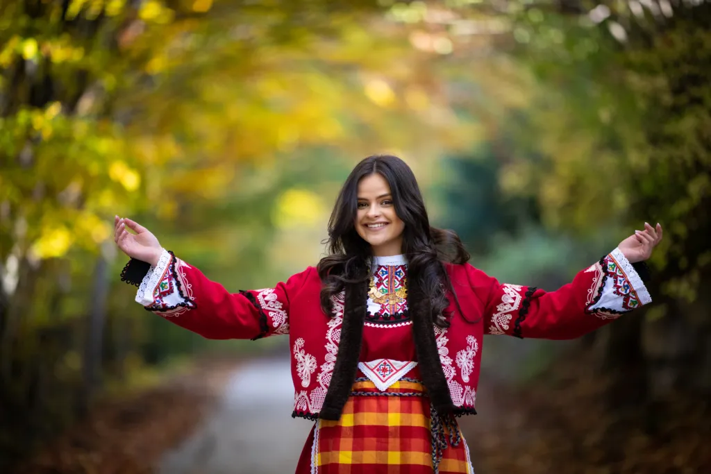 Предложение на Соня Бозова и Bulgarche by Bozov Style.
Фото: Михаил Хубчев