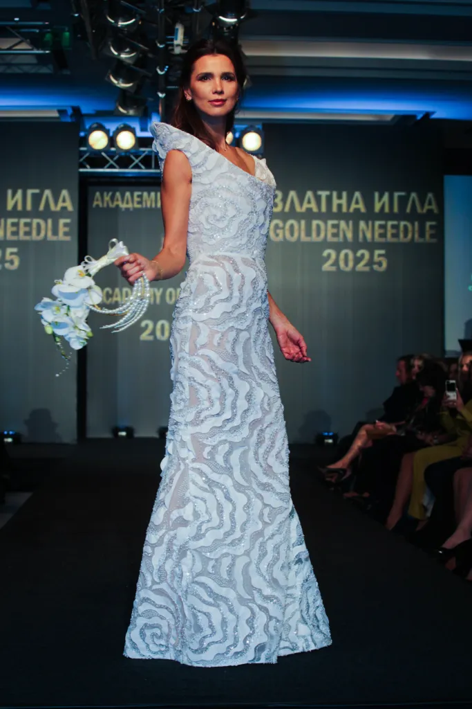 Предложение на модния бранд Paloma Fashion, с дизайнер Поля Кинова. Фото: Академия за мода / Антон Марков