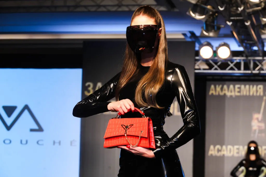 Предложение от Mia Touchè, с дизайнер Мария Радославова. Фото: Академия за мода / Хайлайф