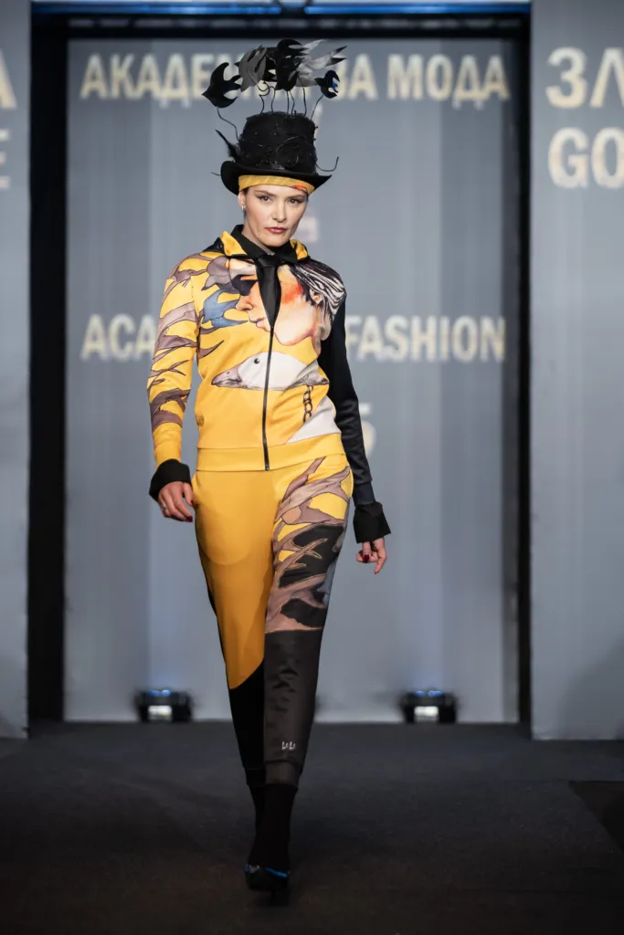 Предложение на модния бранд BYLLU, с дизайнер Лиляна Петрова - Лулу. Фото: Академия за мода / Петър Станев