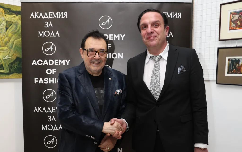 Проф. Любомир Стойков и Милен Стаматов. Фото: Академия за мода / Петър Станев