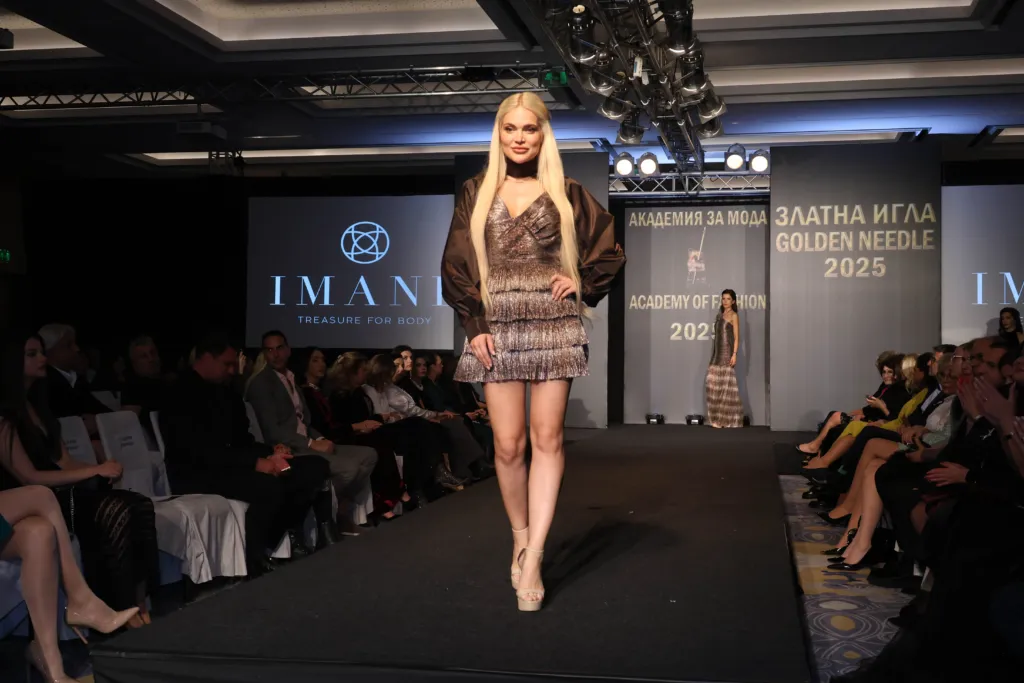 Предложение от модния бранд Imane, с дизайнер Антония Стоянова. Фото: Академия за мода / Хайлайф