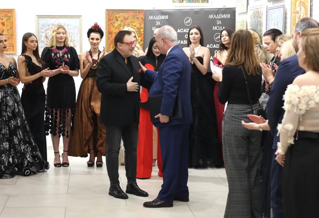 Проф. Любомир Стойков и Н.Пр. Марчело Апичела. Фото: Академия за мода / Петър Станев